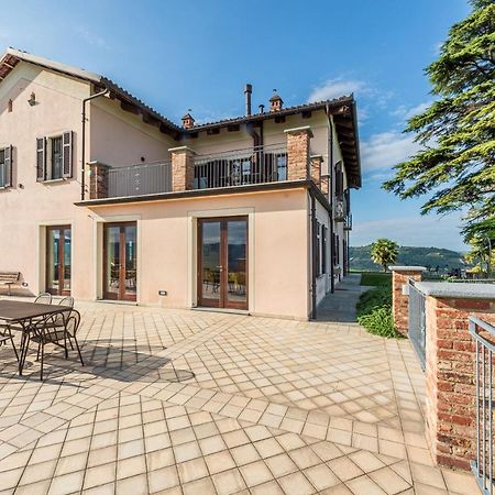 Villa Bricco Paglieri, Entire Villa Alba  Buitenkant foto