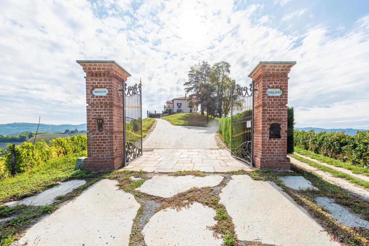 Villa Bricco Paglieri, Entire Villa Alba  Buitenkant foto