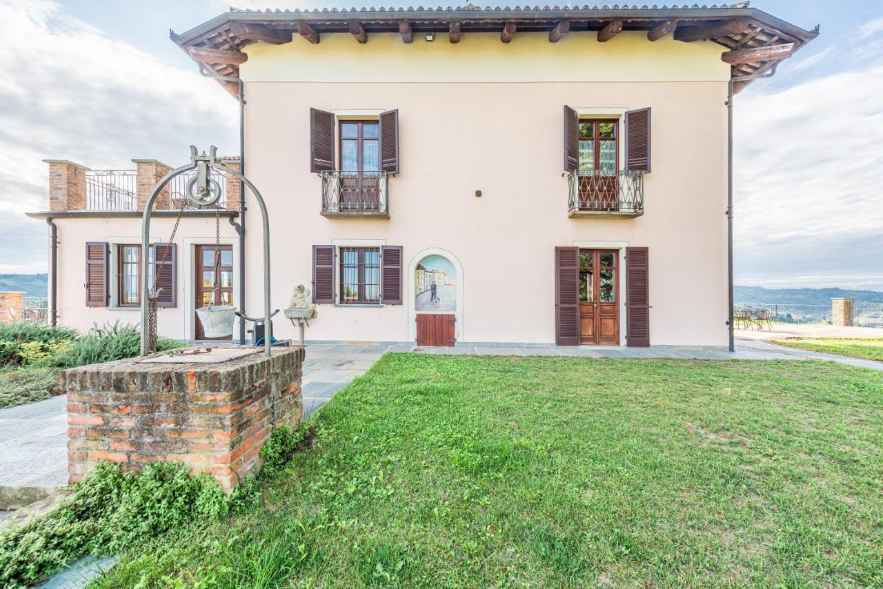 Villa Bricco Paglieri, Entire Villa Alba  Buitenkant foto